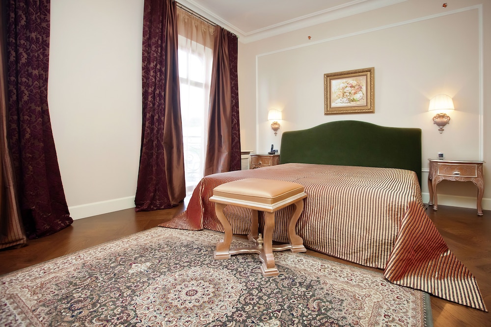Grand Suite, 1 Bedroom, Balcony photo 2