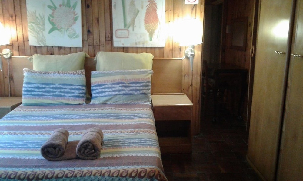 (7) Family suite photo 1