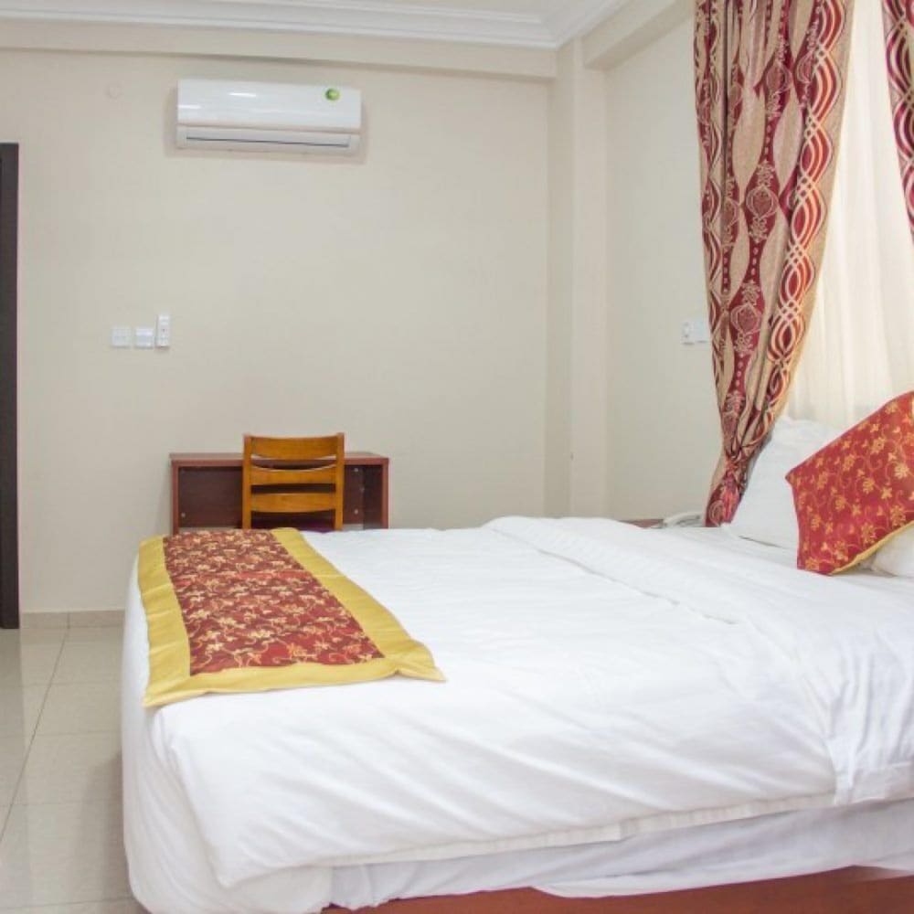 Executive Room photo 2