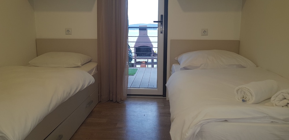 Mobile Home Sea View with Jacuzzi photo 1