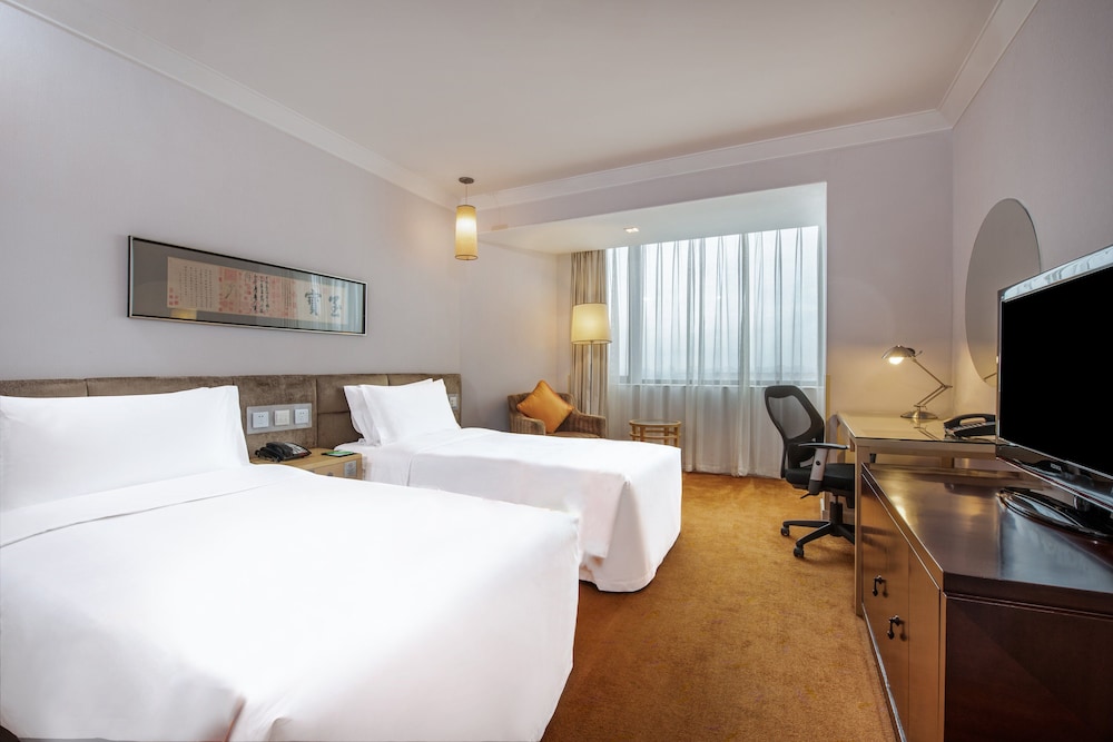 Standard Room, 2 Twin Beds (High Floor) photo 1