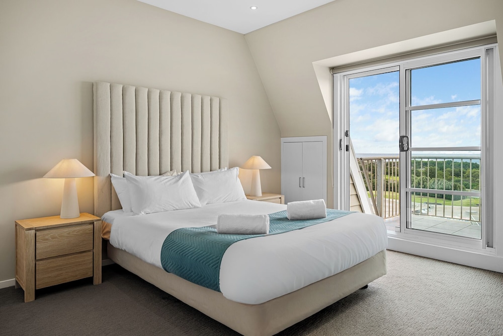 Saltmoor 2 Bedroom Penthouse photo 3