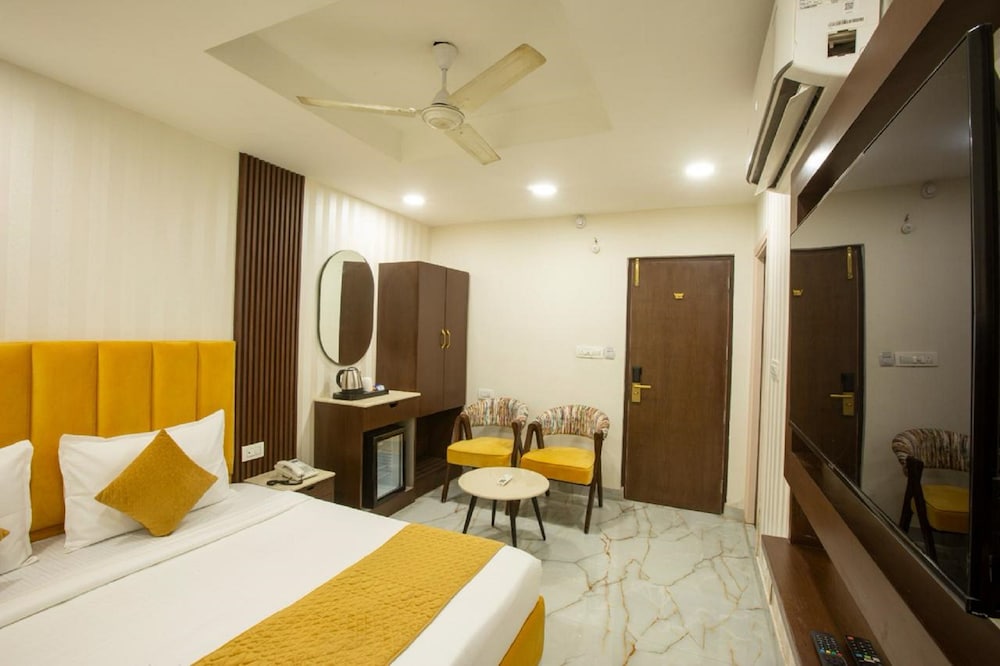 Premium Room - Photo 7