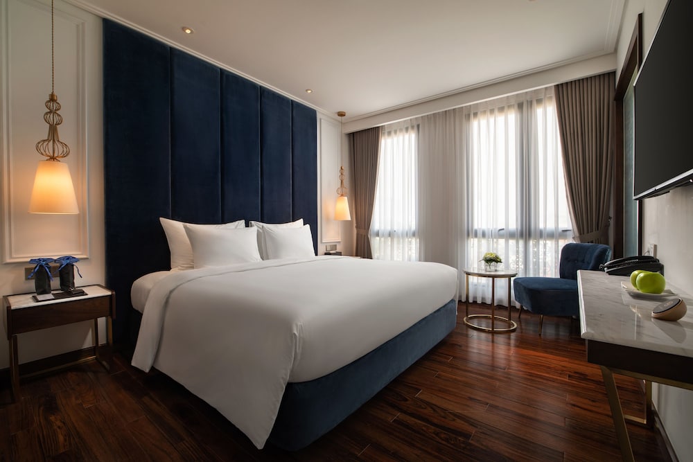 Executive Double or Twin Room, City View