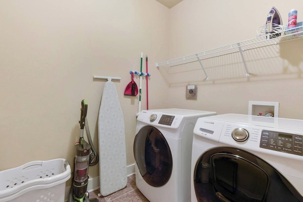 Family House, 3 Bedrooms, Non Smoking, Kitchen photo 3
