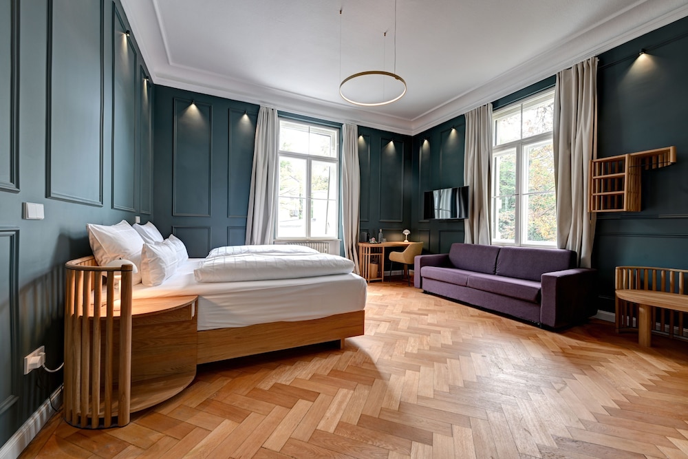 Grand Double Room photo 3