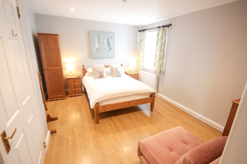 Double Room (Pottery Road)