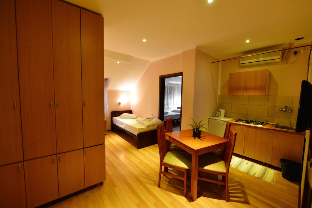 Comfort Apartment, 1 Bedroom - Photo 1