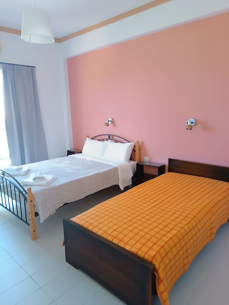 Superior Room, Balcony, Partial Sea View