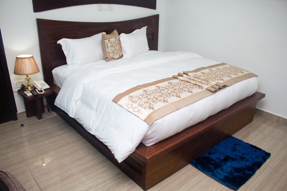Standard Room (Plus)