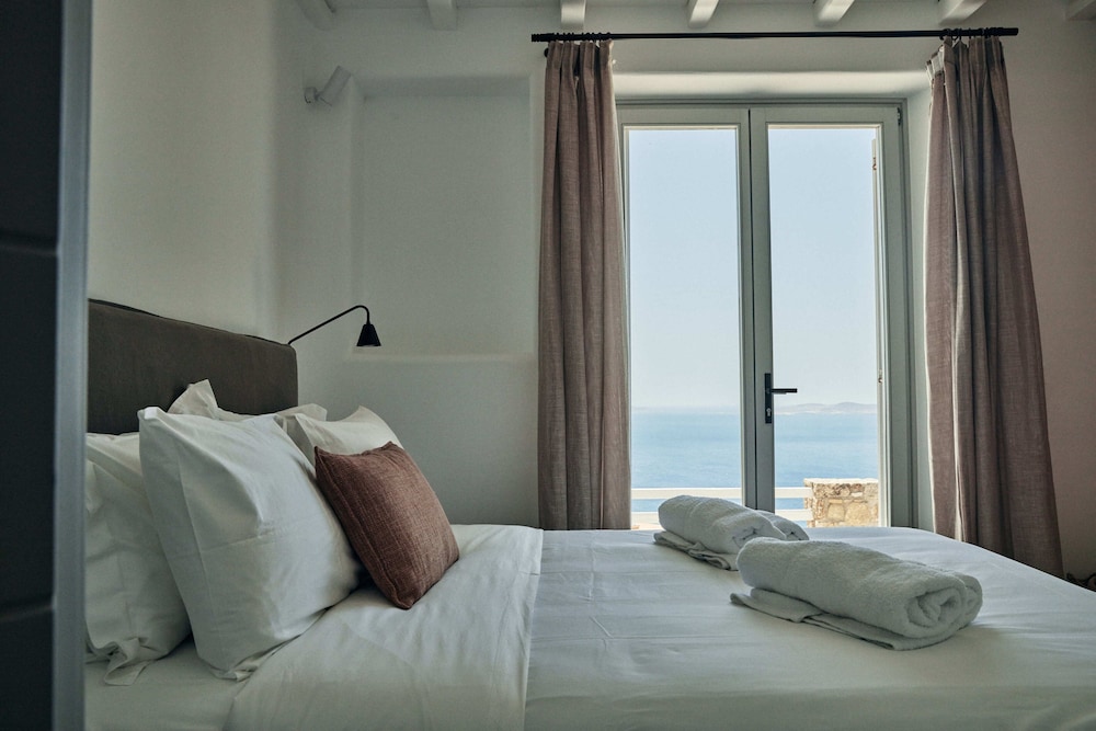 Deluxe Sea View - Photo 7