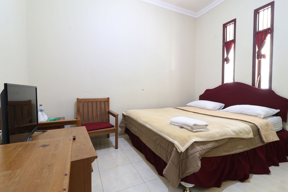 Standard Room - Photo 1