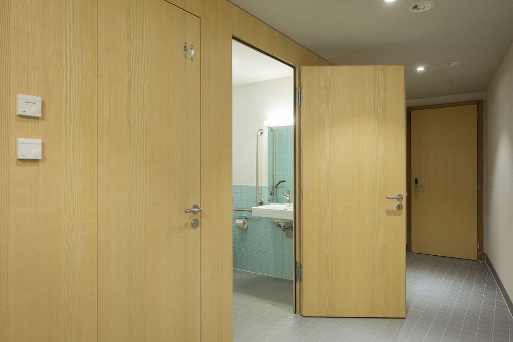 Shared Dormitory, Shared Bathroom (1 bed in a 6 bed dorm) photo 1