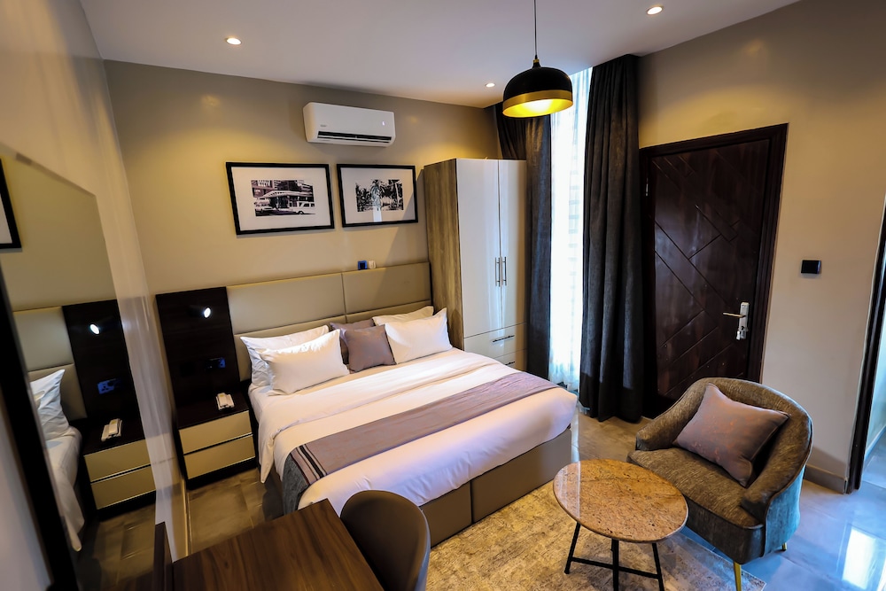 Superior Suite