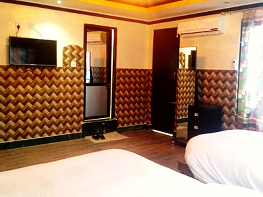 Standard Room photo 2