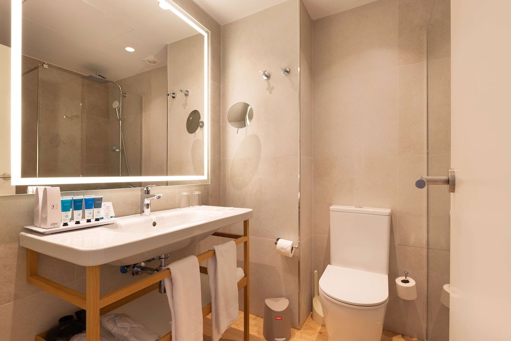 Double Room, Balcony