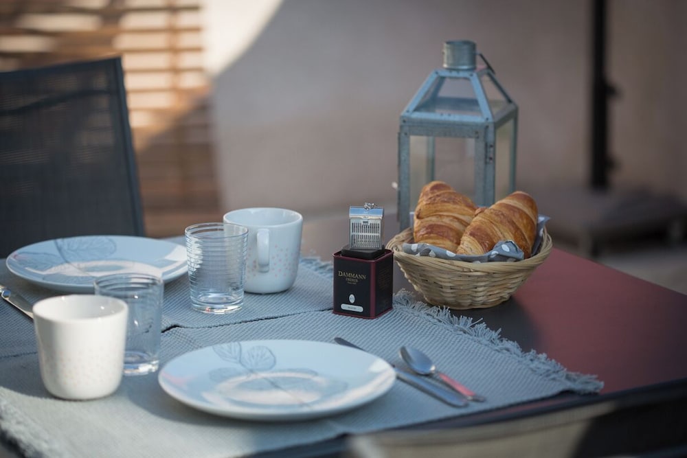 Signature House, Patio (N1bis  La Sterne Pierregarin) photo 2