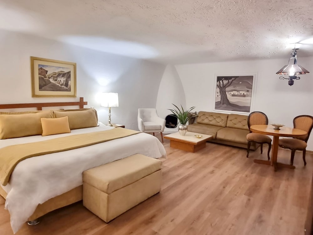 Executive Suite photo 1