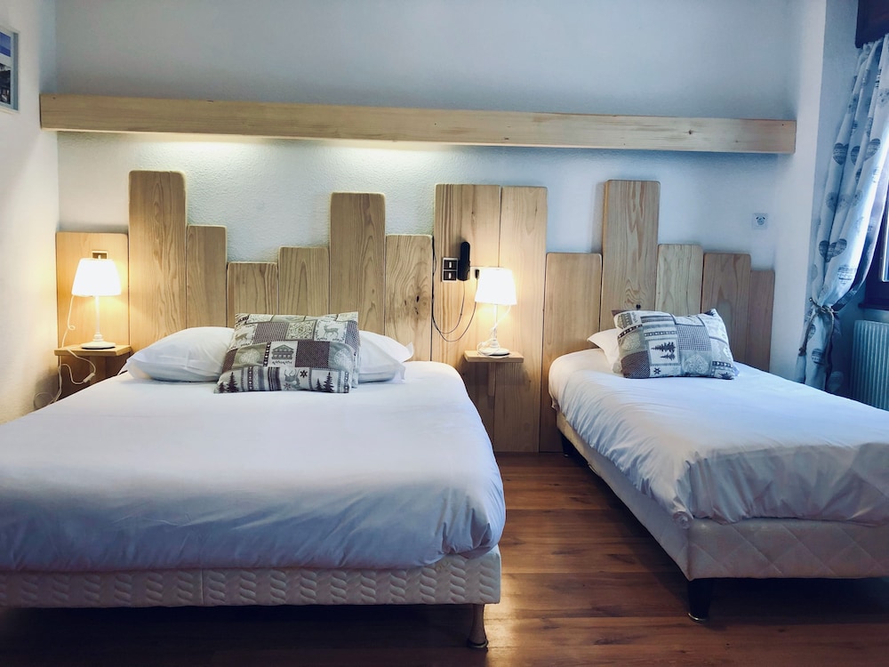 Family Triple Room photo 3