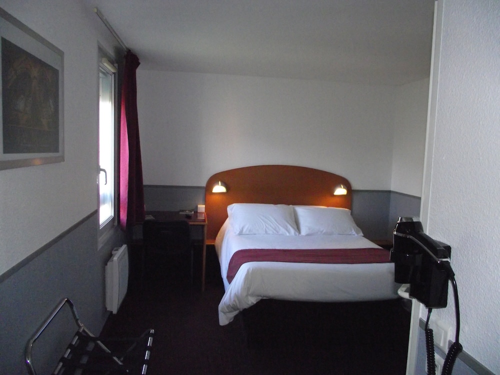 Standard Double Room, Non Smoking photo 3