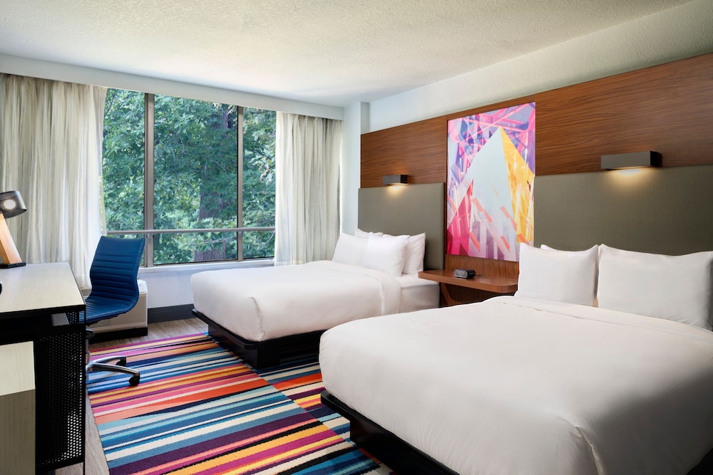Room, 2 Queen Beds - Photo 2