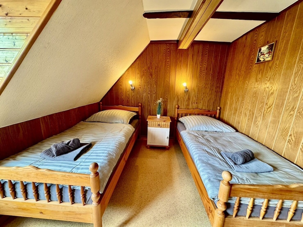 Twin Room, Private Bathroom photo 1