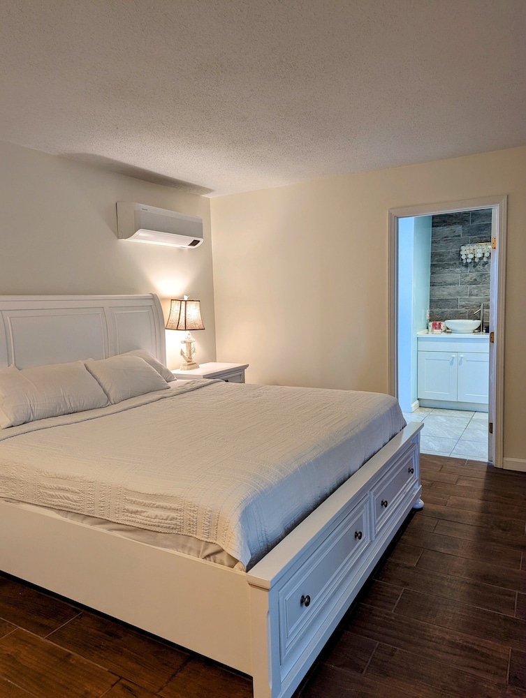 Deluxe Suite photo 1