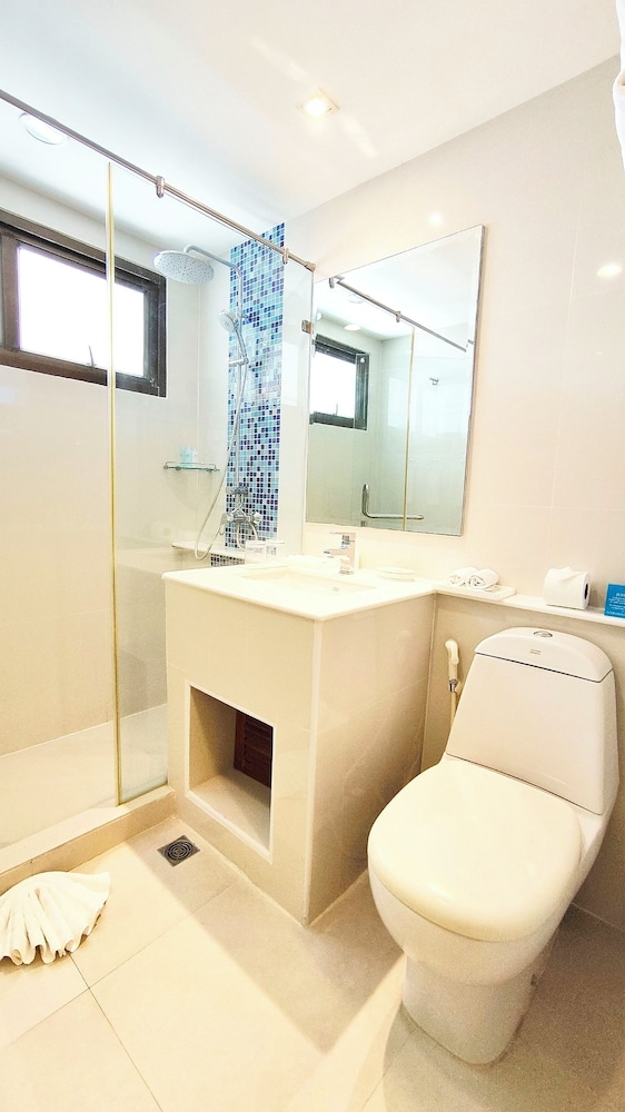 Family Suite, 2 Bedrooms - Photo 7
