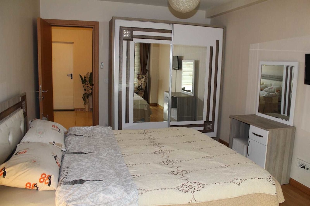 Family Apartment, Multiple Beds photo 1