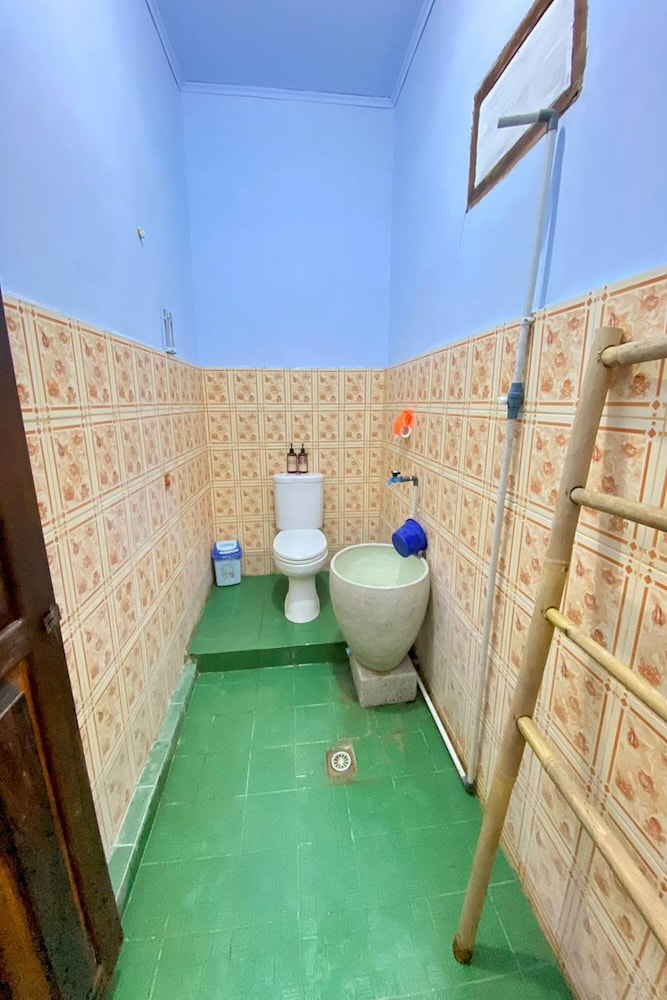 Standard Double Room with AC - Photo 3