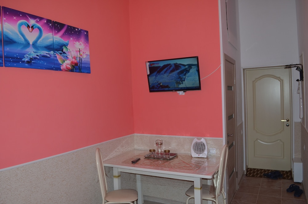 Basic Double Room, City View photo 2