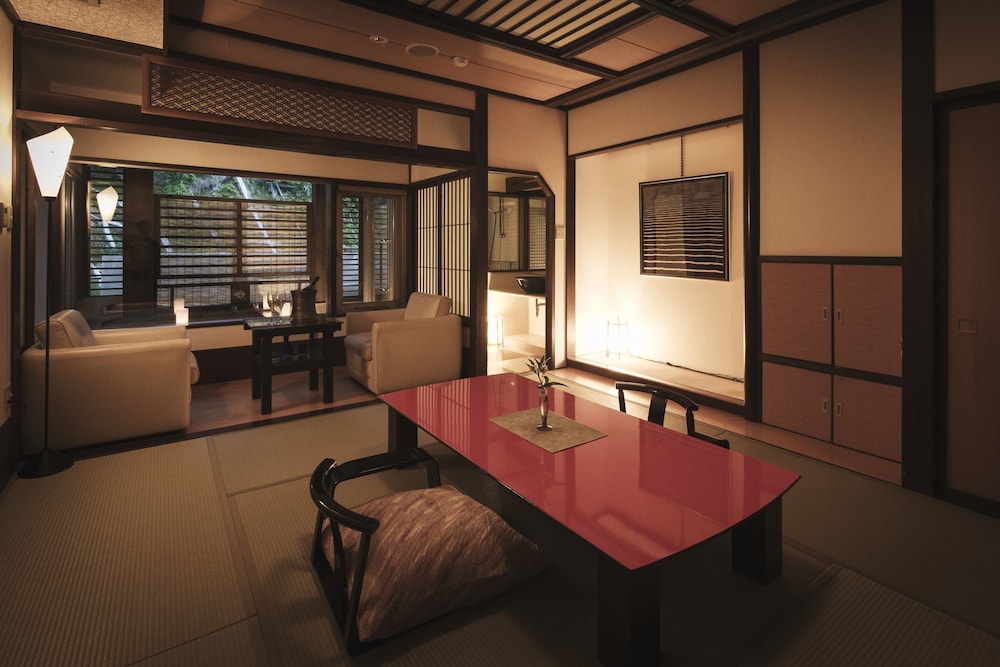 Japanese Style Room with Open-air Bath and Extra Space photo 1
