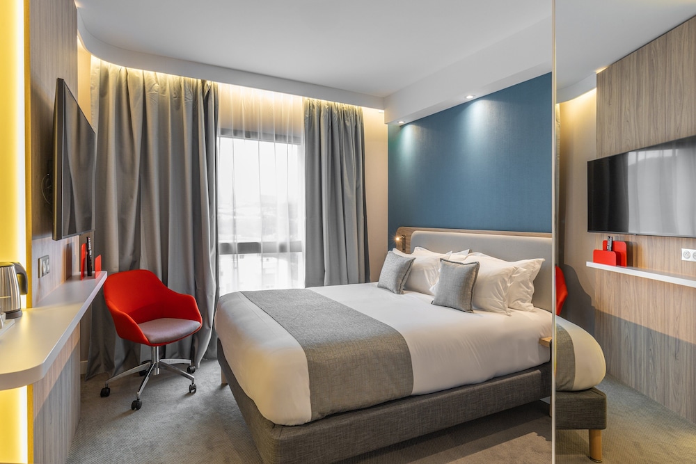 Standard Room, 2 Twin Beds (Free Breakfast) - Photo 4