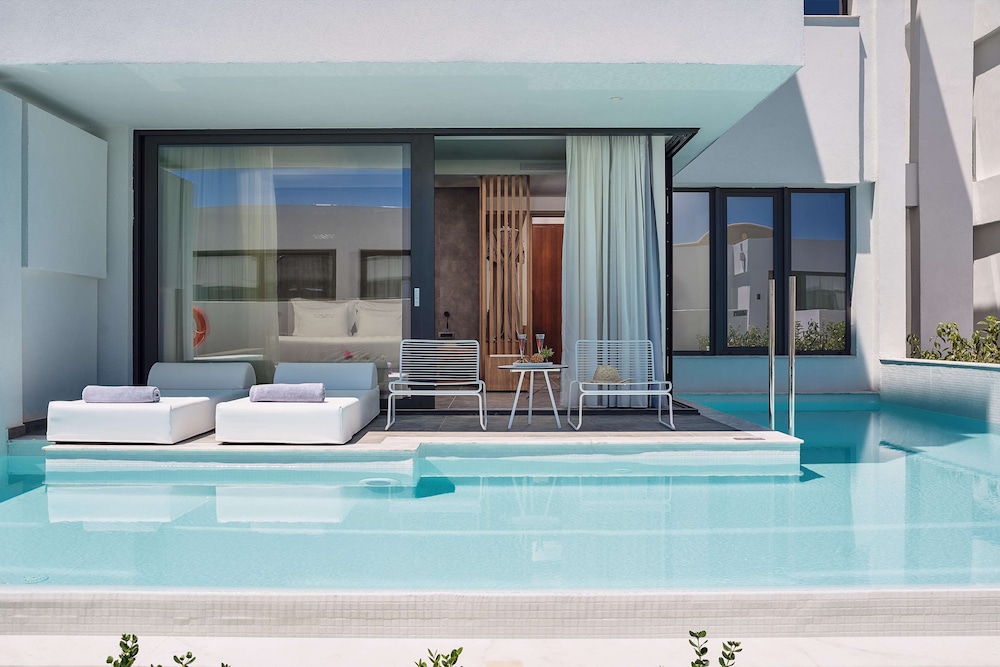 Deluxe Double Room, Private Pool, Resort View