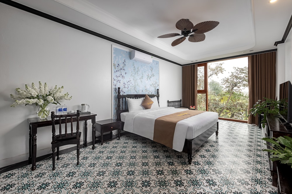 Deluxe Double Room, Pool View photo 2