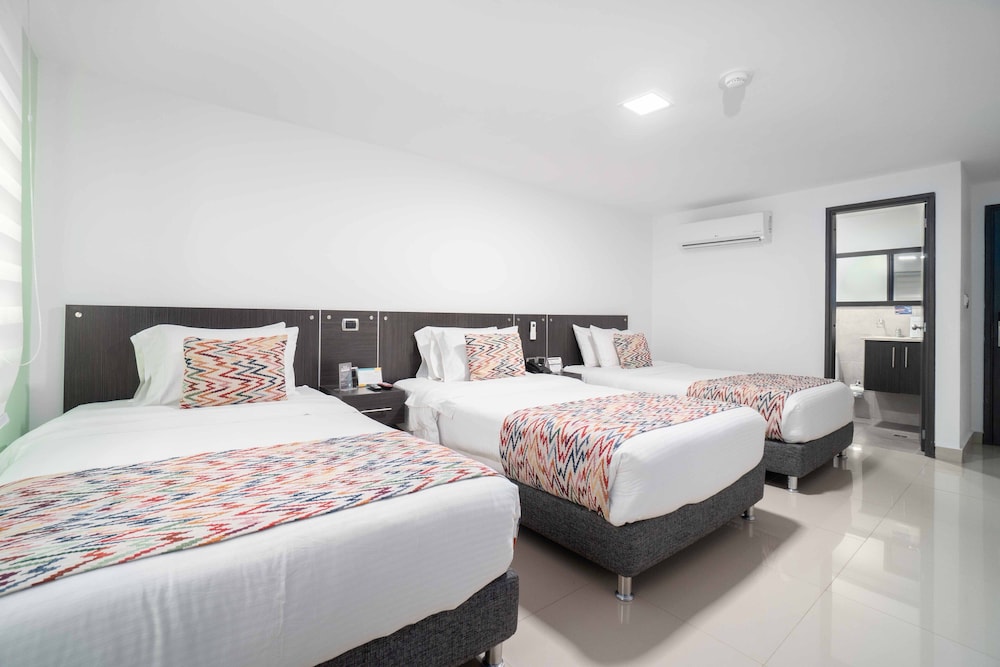 Standard Triple Room photo 3