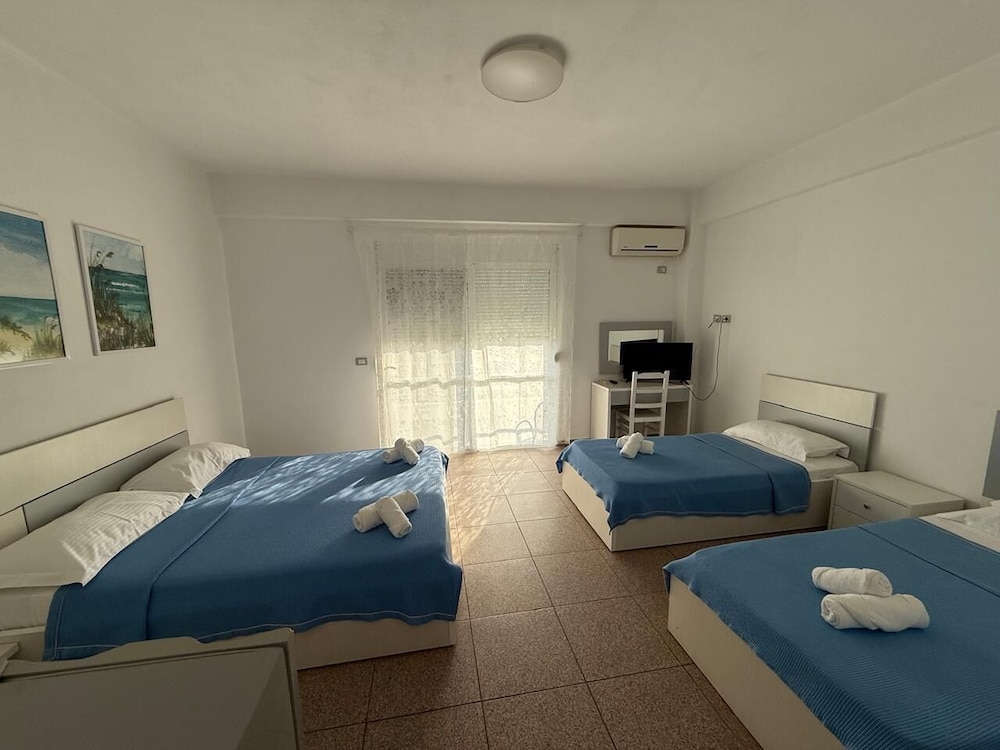 Basic Quadruple Room