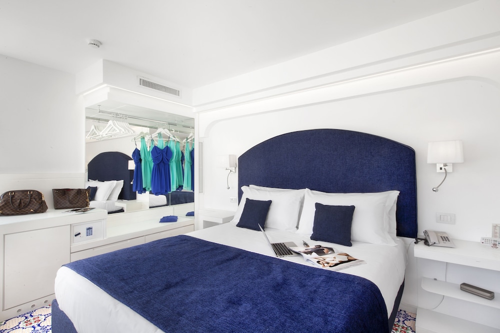 Exclusive Double Room, Terrace, City View