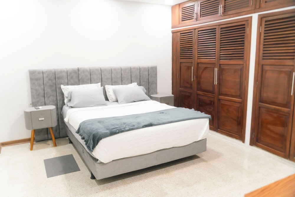 Basic Twin Room