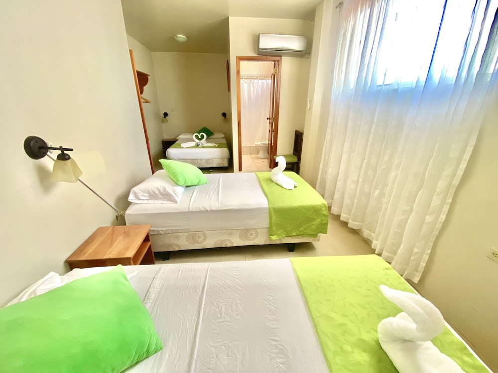 Standard Triple Room photo 2