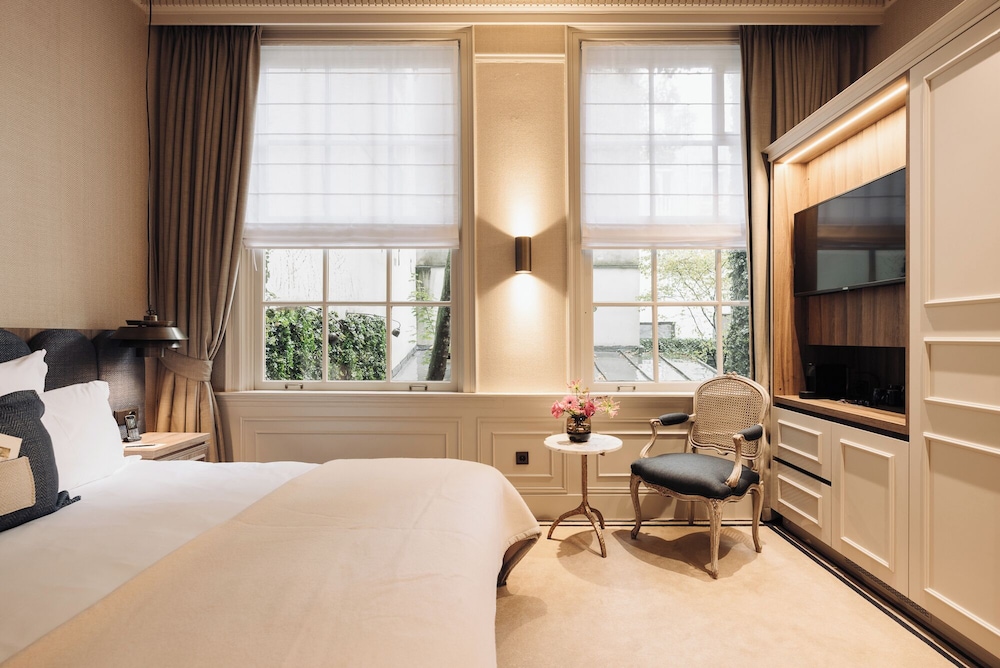 Grand Room (Merchant Inner Hotel View)
