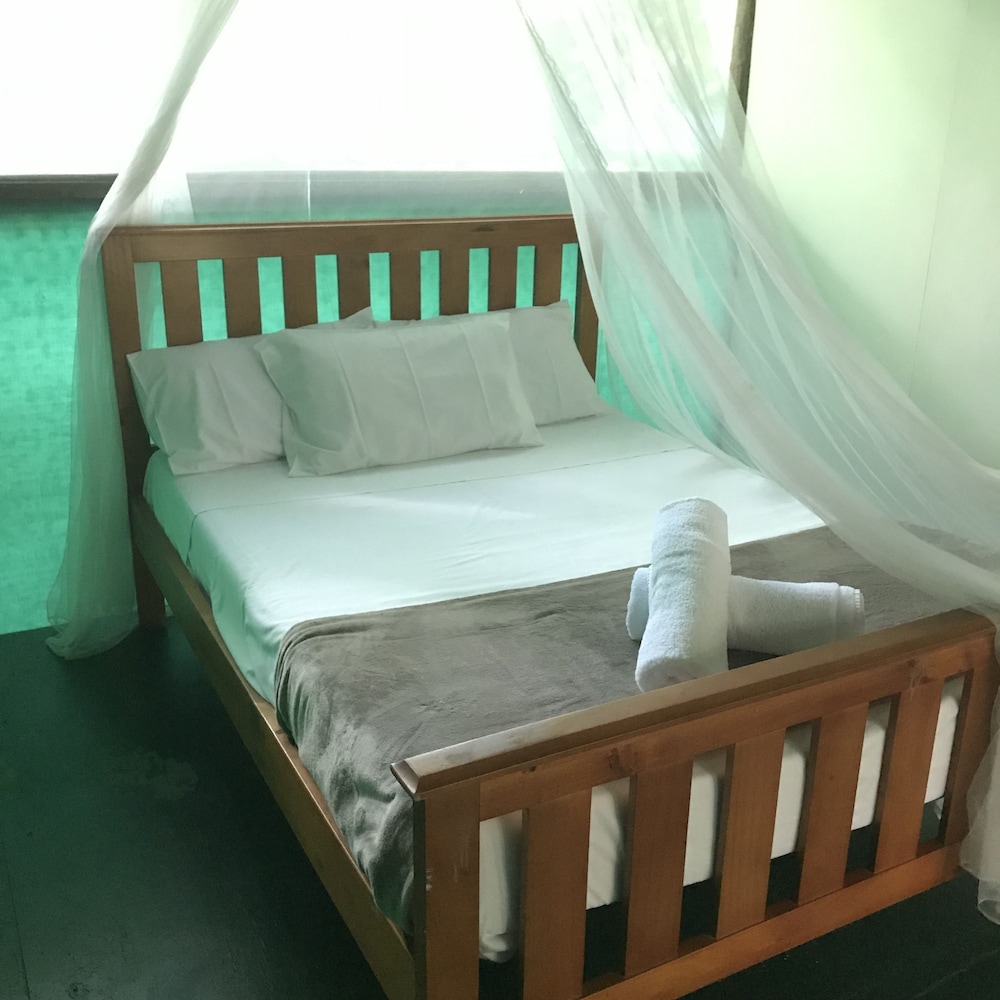 Tree House, Ensuite (Tropical Cabin) photo 2