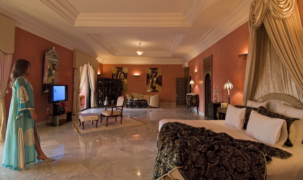 Royal Suite photo 1