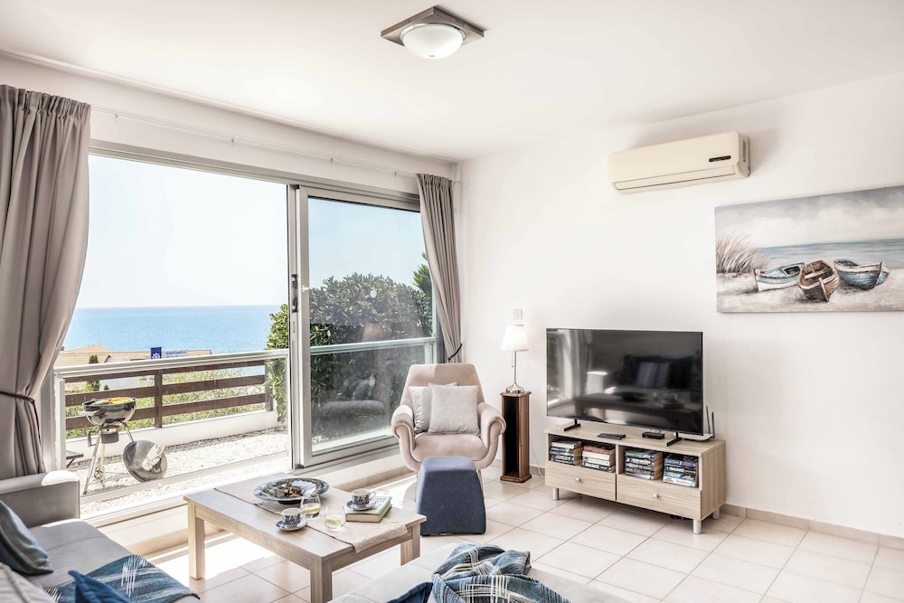 Villa (4 Bedrooms) photo 3