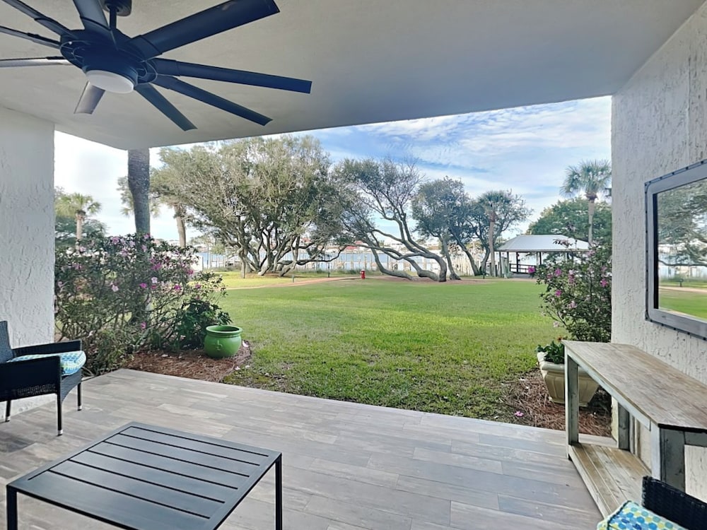 Condo, Multiple Beds, Patio (#102E - No Pets)