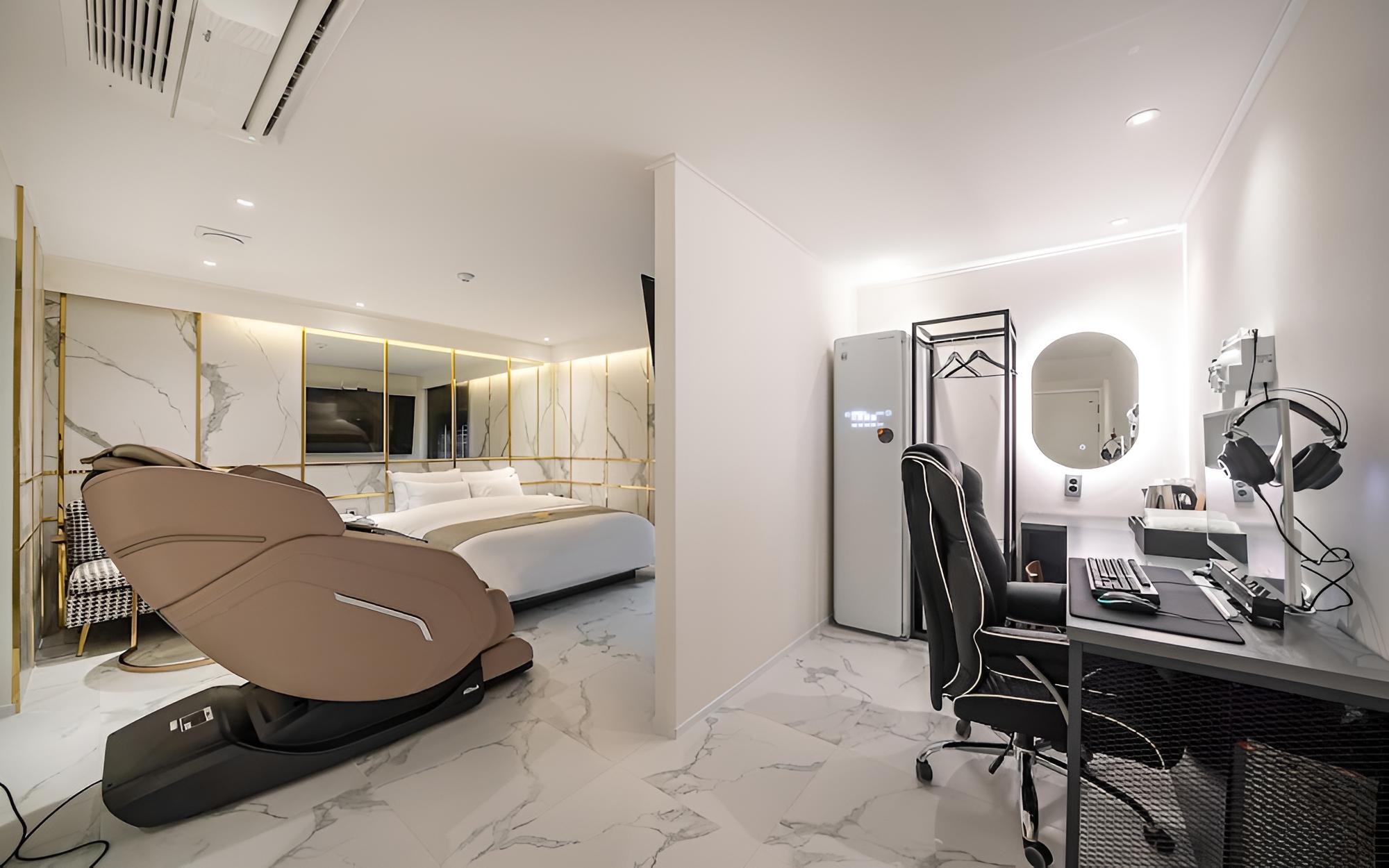 Room (Suite-high specification 1PC (massage) photo 1