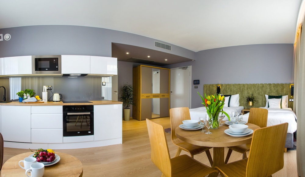 Superior Apartment photo 2