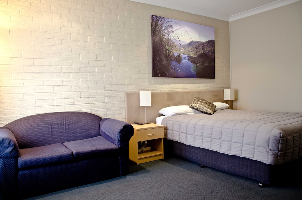 Deluxe Suite, 1 Bedroom, Non Smoking (Deluxe Queen Rooms) photo 2