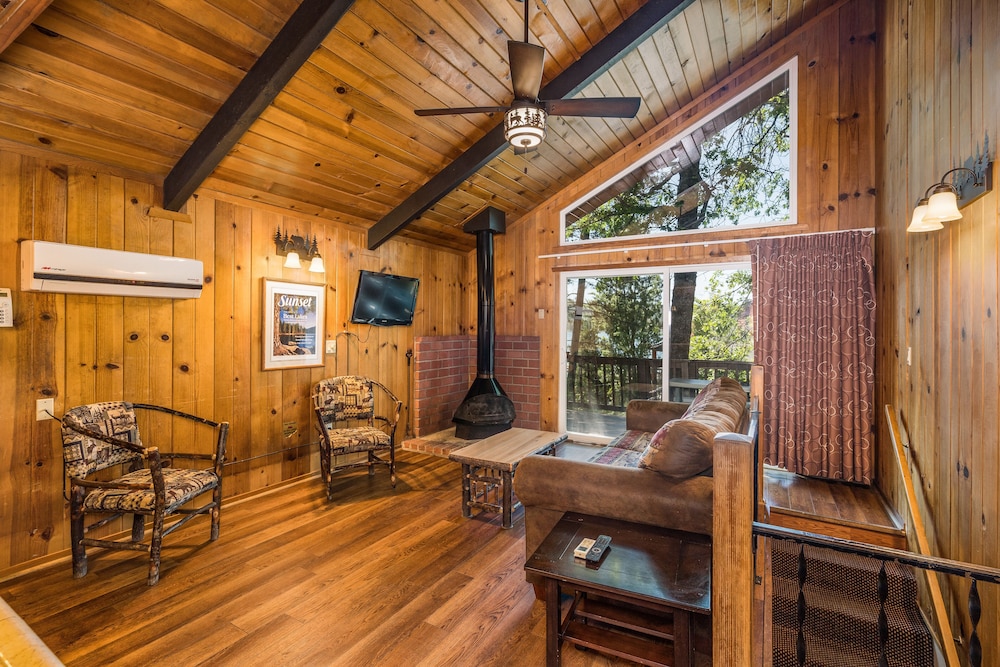 Standard Chalet, Multiple Beds, Kitchen, Resort View - Photo 8