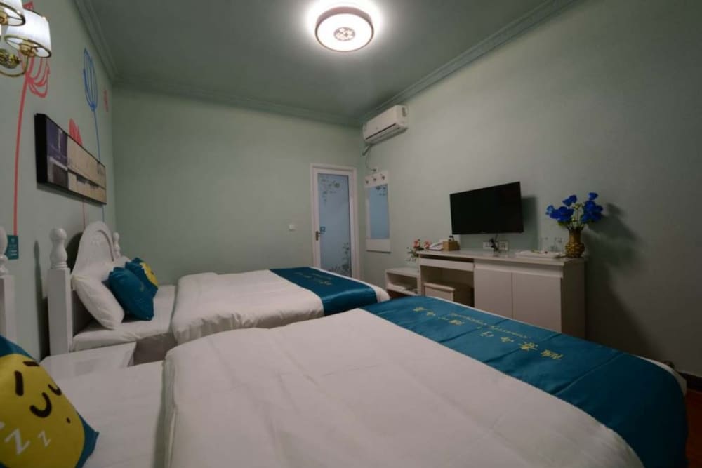 Family Suite (Mainland Chinese Citizen Only)